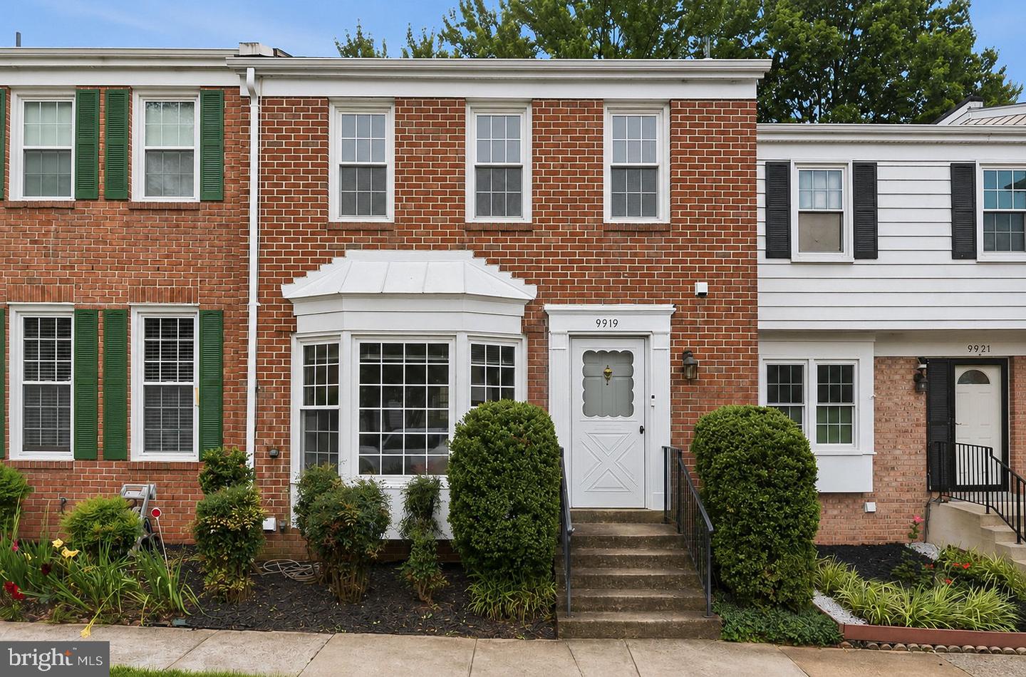 9919 Longford Court