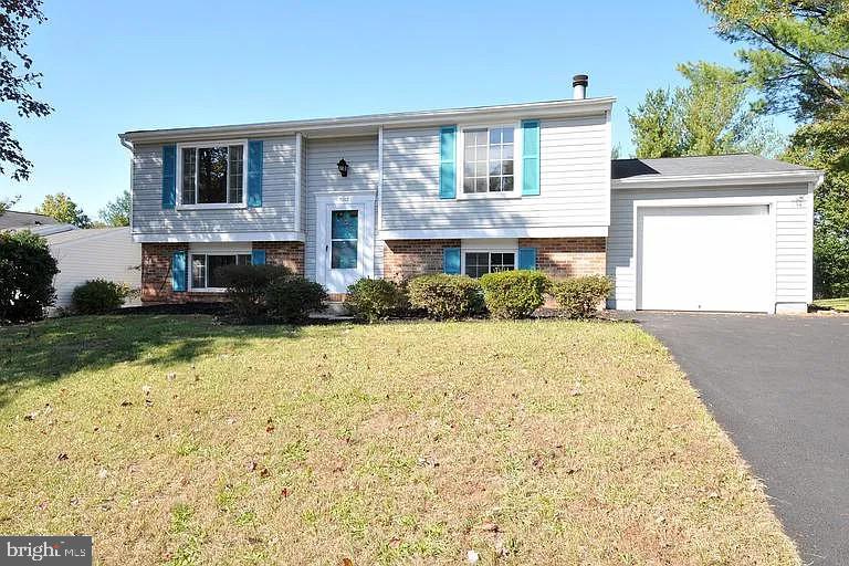3012 Summershade Court