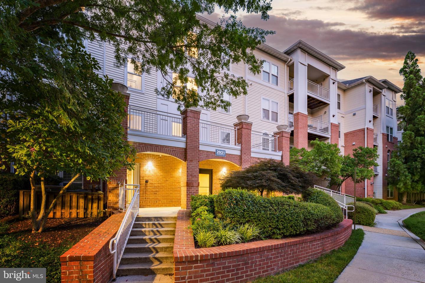 2931 Deer Hollow Way #408