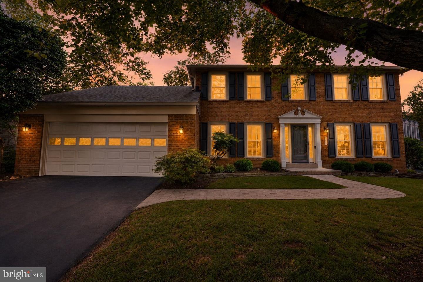 9904 Marquand Drive
