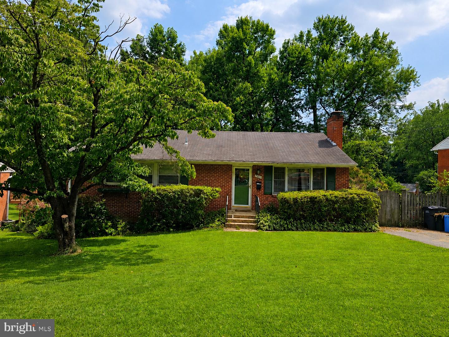 7907 Slidell Lane