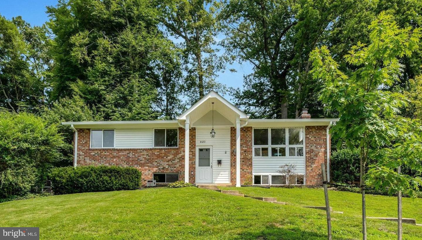 8622 Kenilworth Drive
