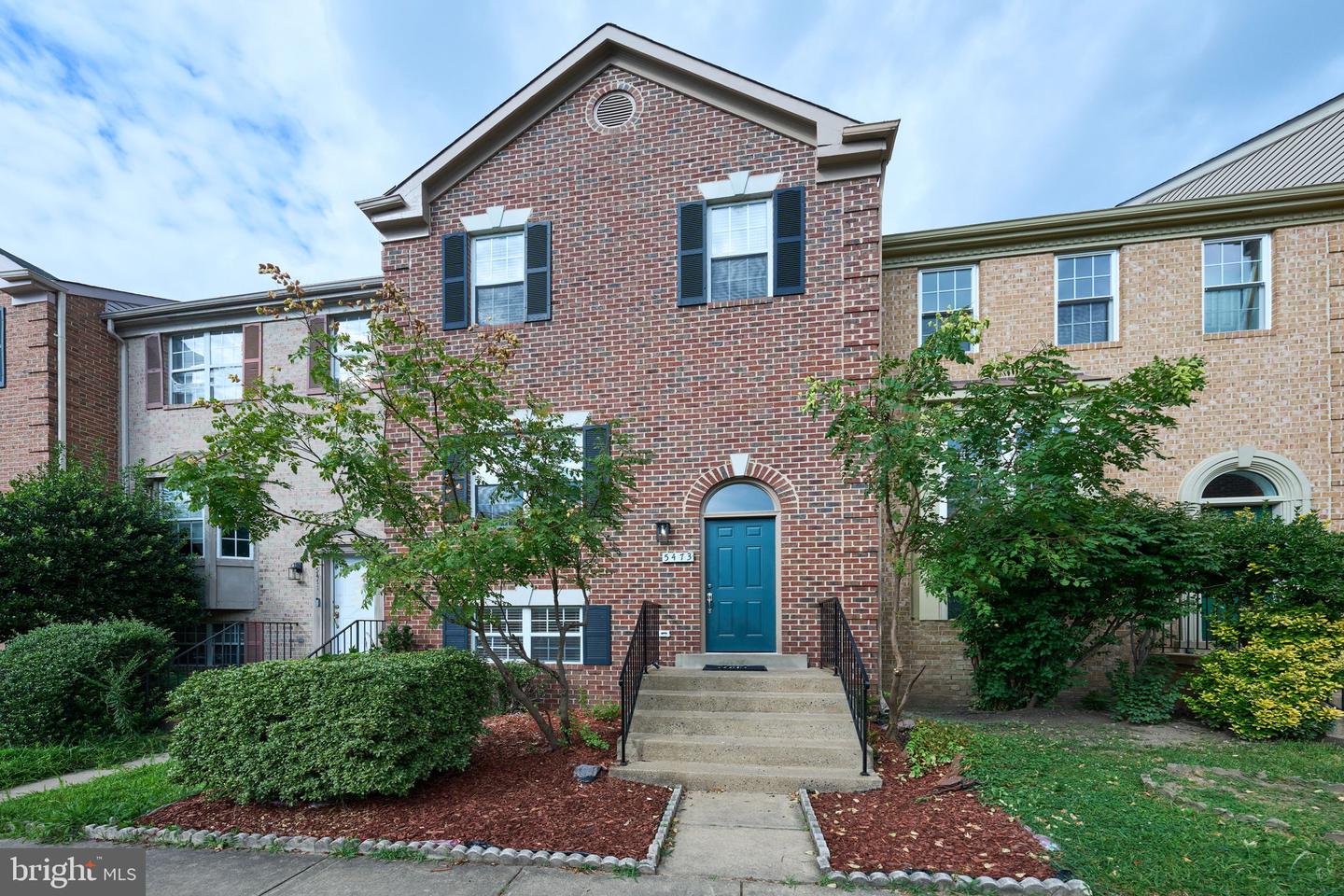 5473 Middlebourne Lane