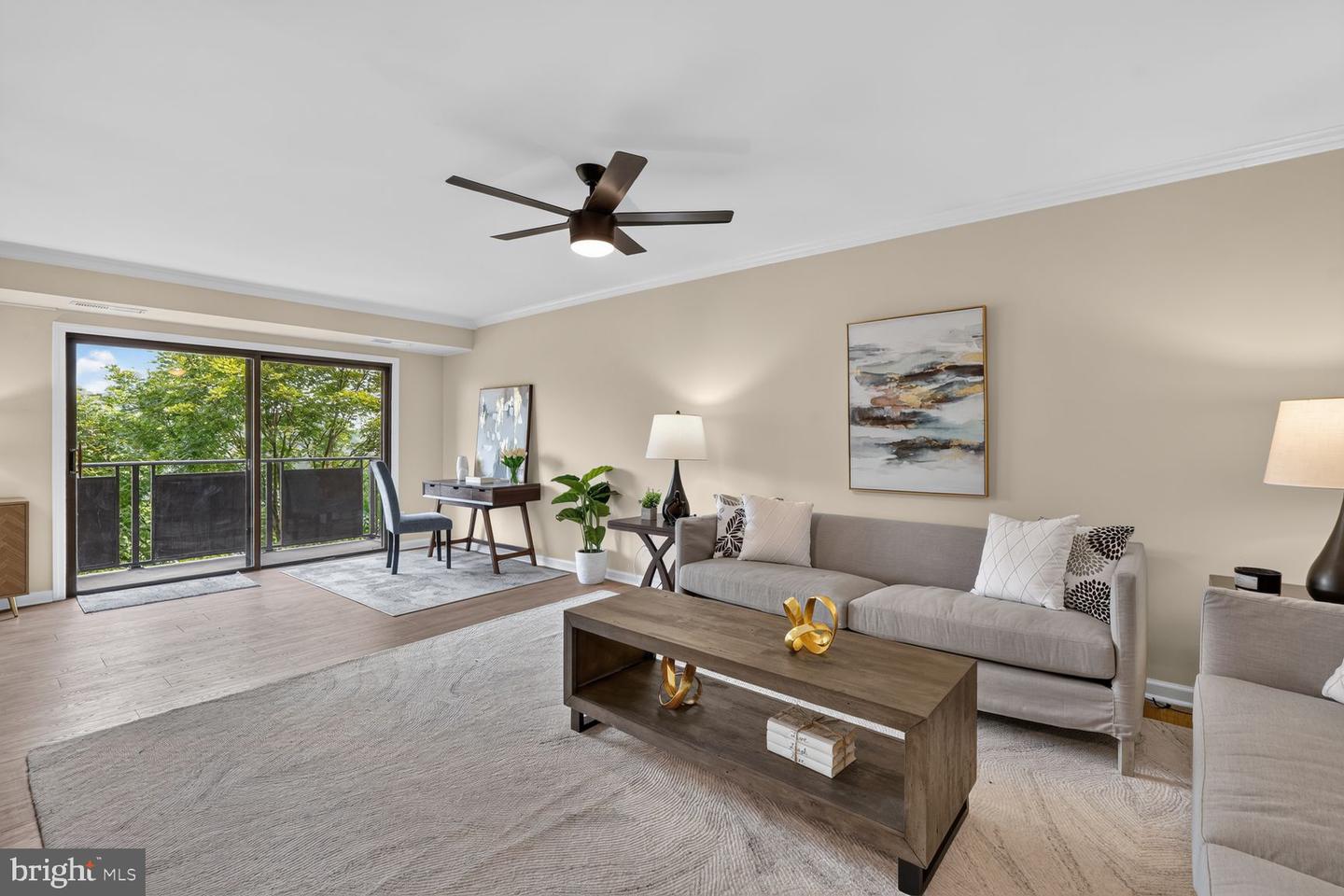6001 Arlington Boulevard #704