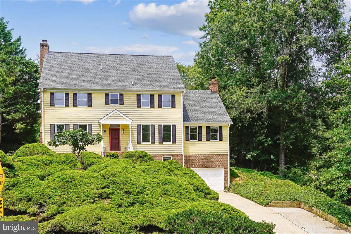 1904 Mason Hill Drive, Alexandria
