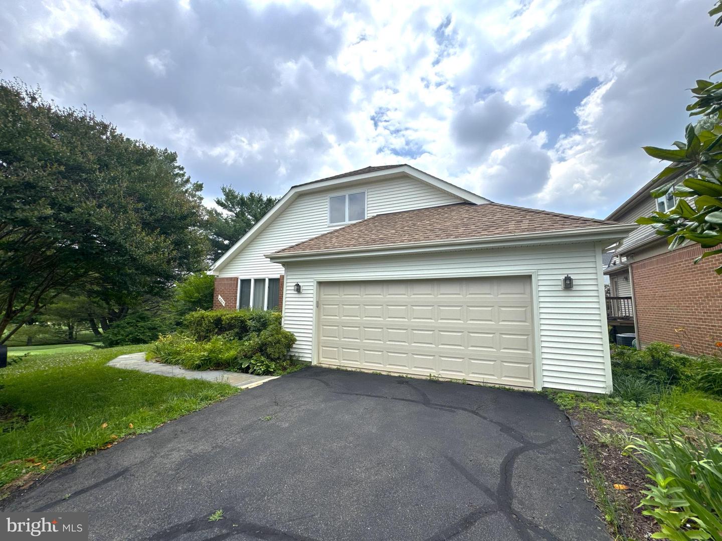 4507 Highland Green Court