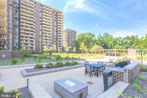 1800 Old Meadow Road #101