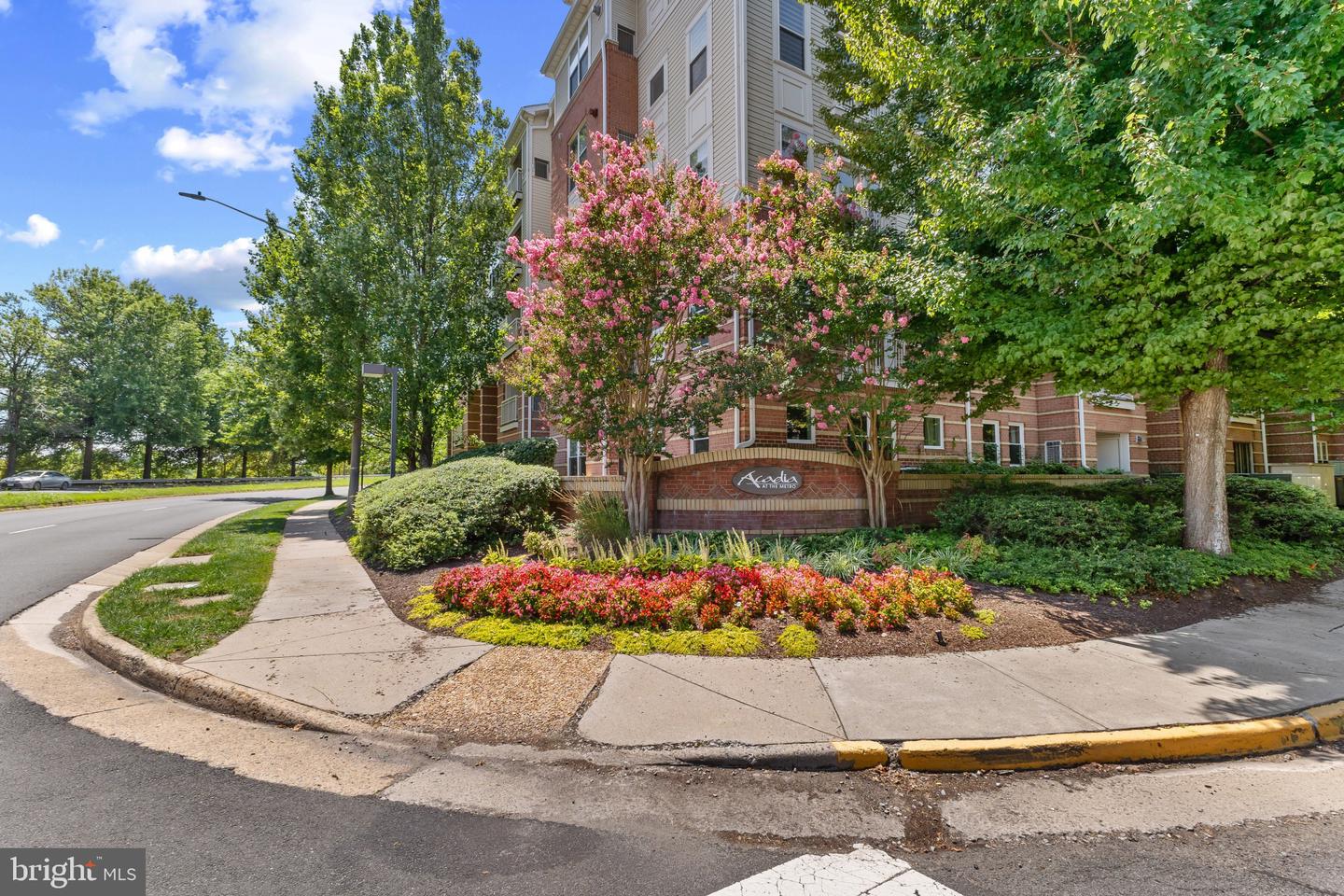 9480 Virginia Center Boulevard #10