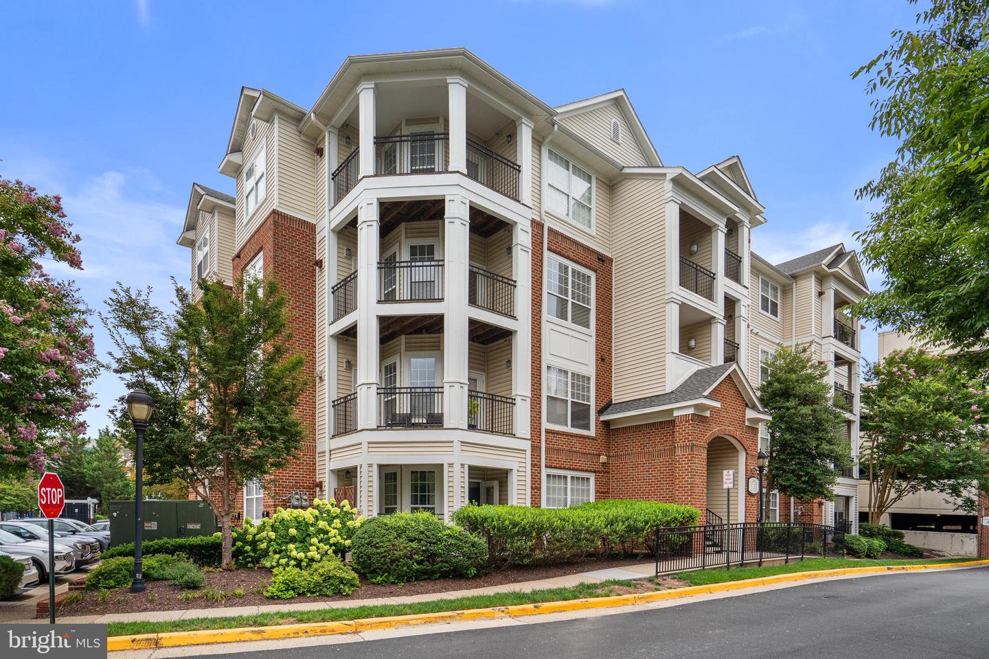 12933 Centre Park Circle #306