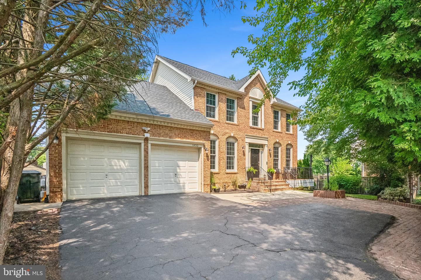 6450 Summerton Court, Springfield