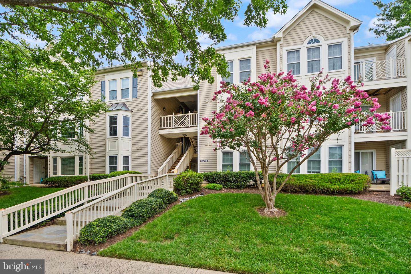 12205 Fairfield House Drive #604b