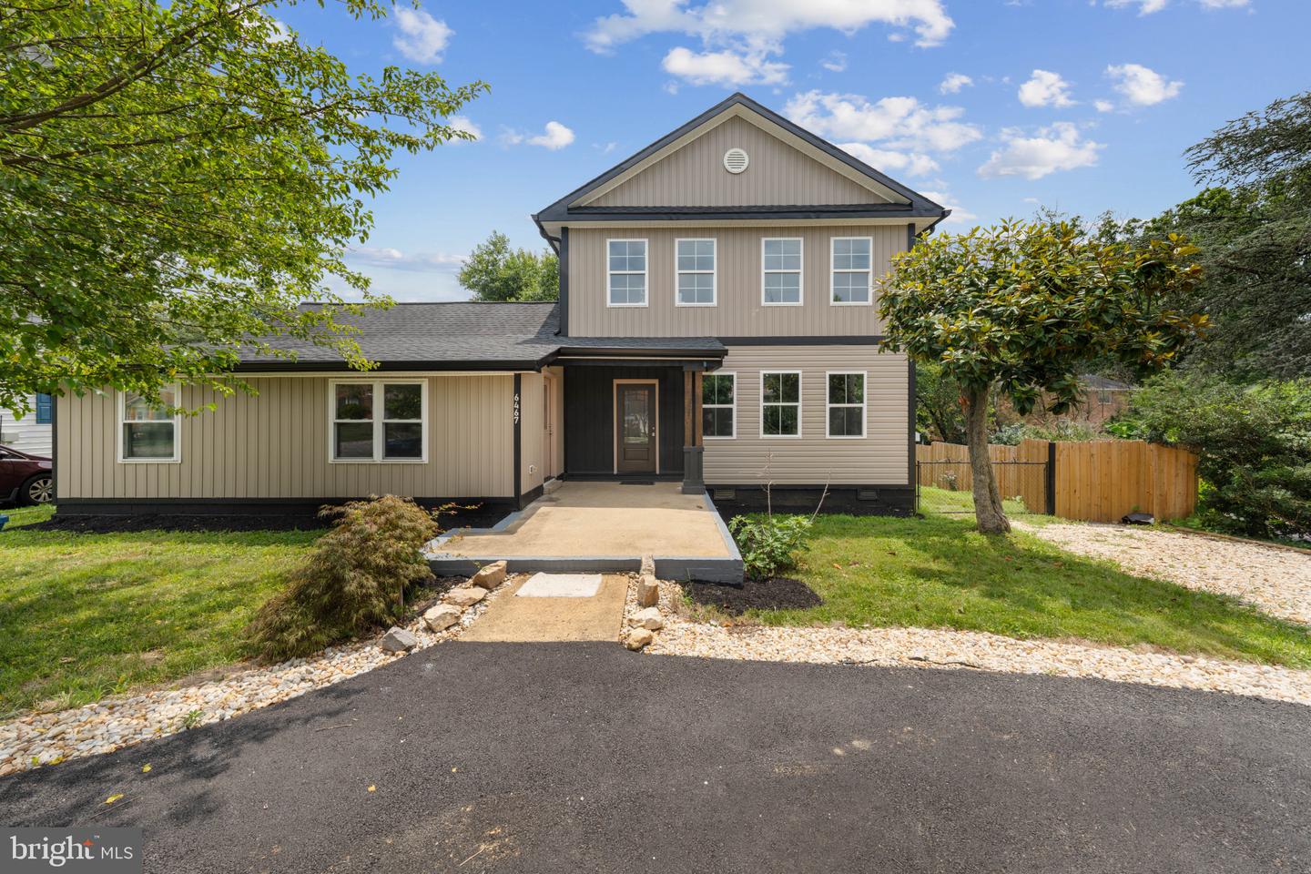 6467 Third Street, Alexandria