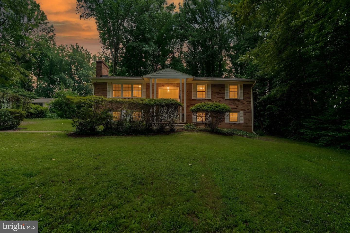 5315 Summit Drive, Fairfax