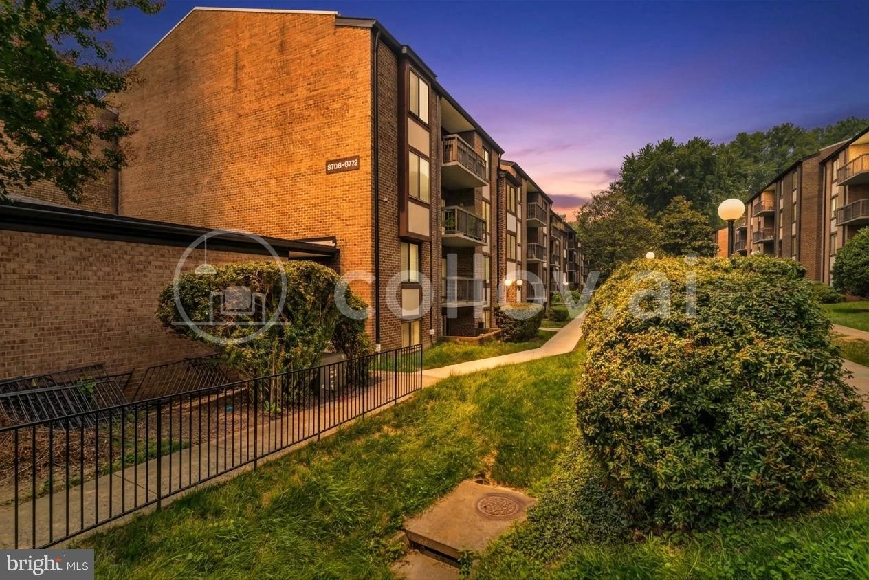 9710 Kingsbridge Drive #104