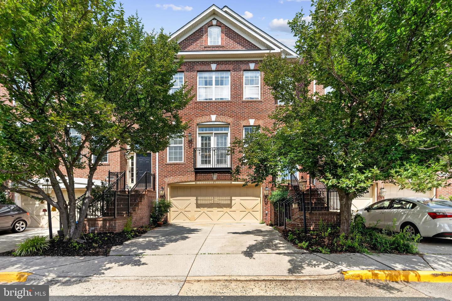 13042 Greg Roy Lane
