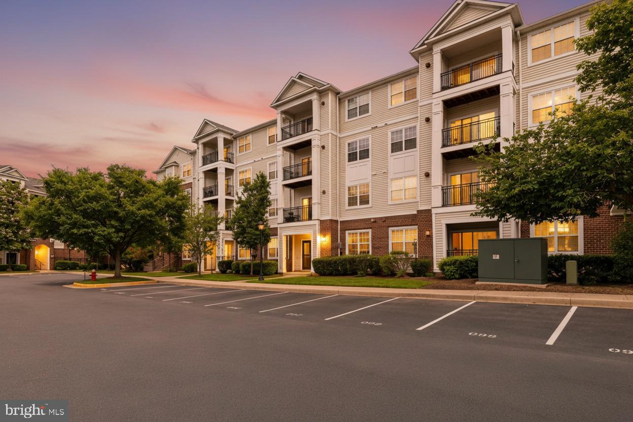 12953 Centre Park Circle #120, Herndon