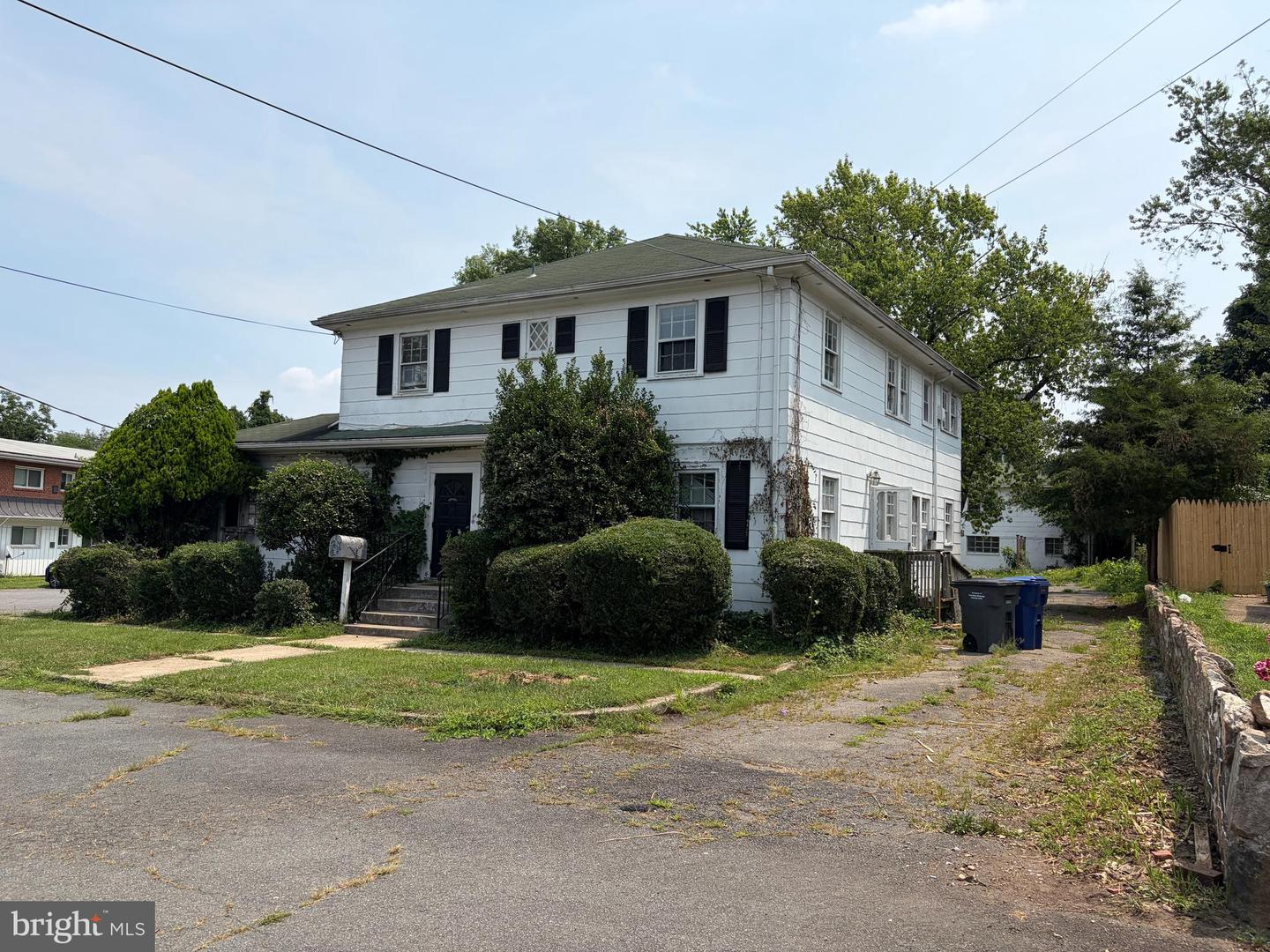 2767 Annandale Road