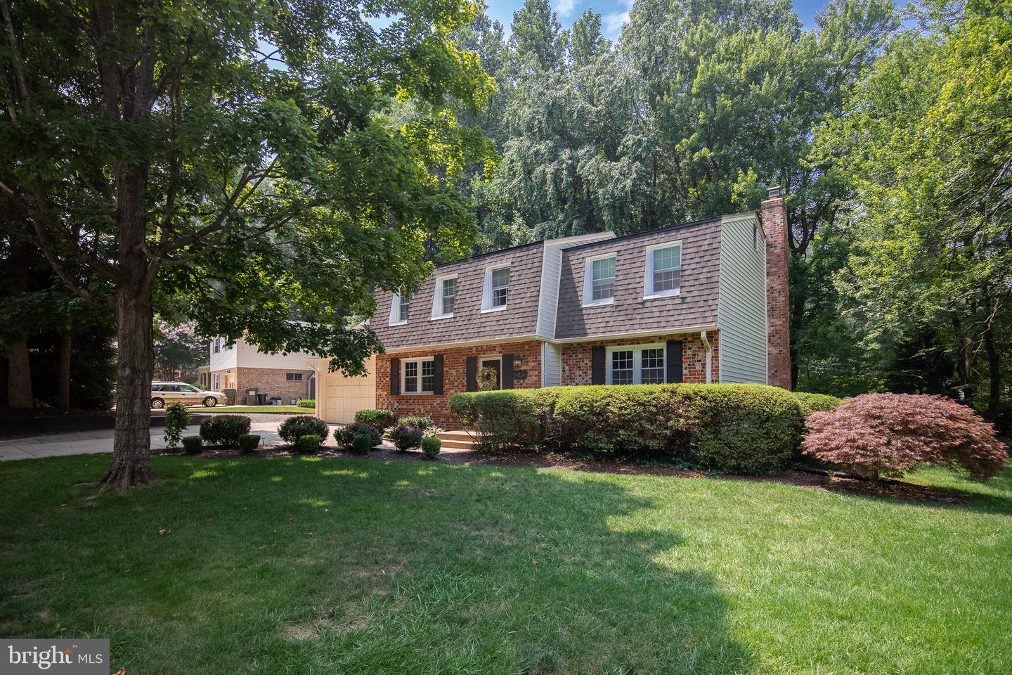4836 Gainsborough Drive