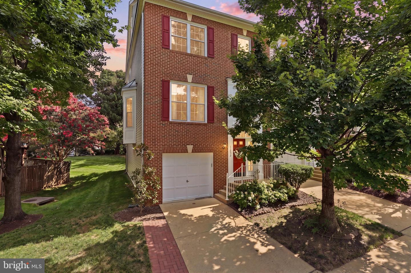 11432 Tiger Lily Lane