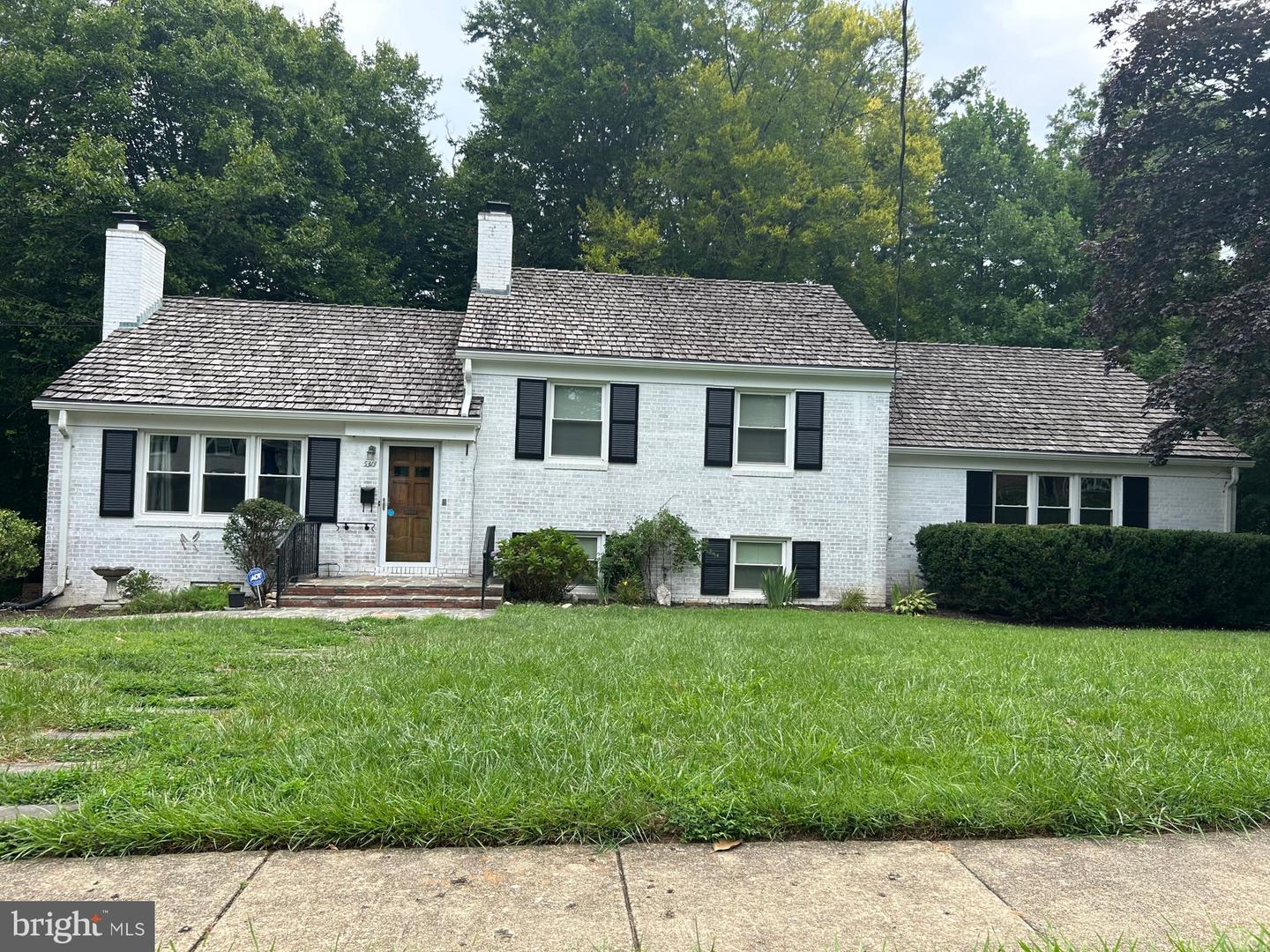 5313 Atlee Place