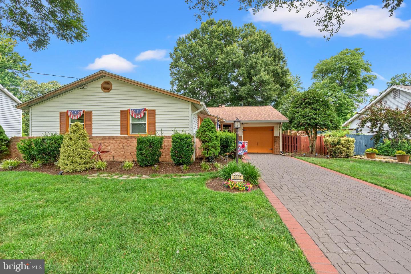 8601 Wagon Wheel Road, Alexandria