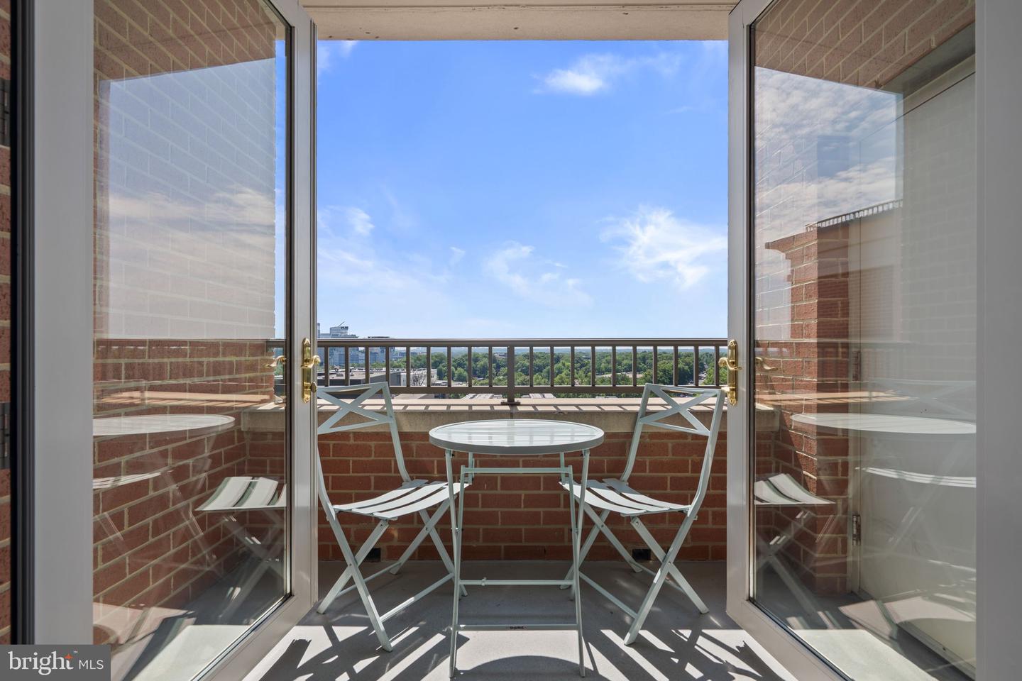 11760 Sunrise Valley Drive #905
