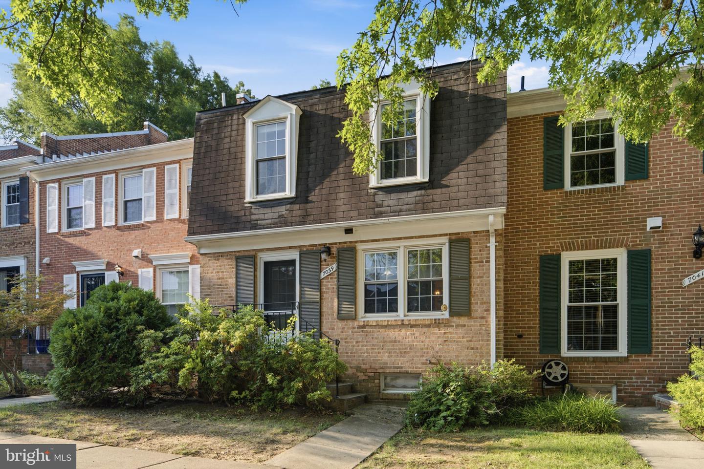 7039 Bradwood Court