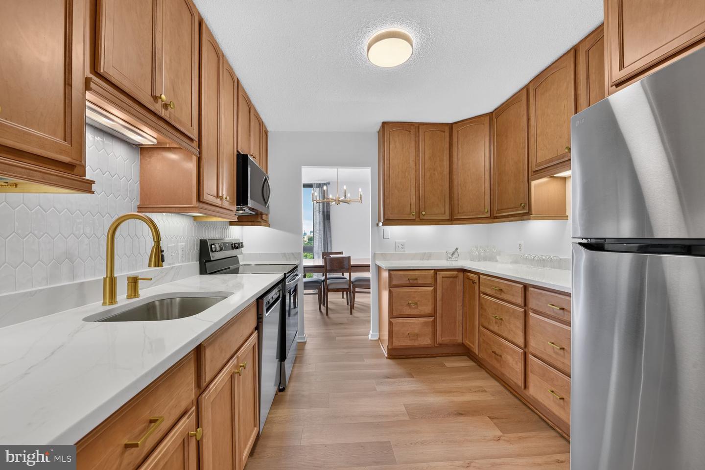 2311 Pimmit Drive #1019
