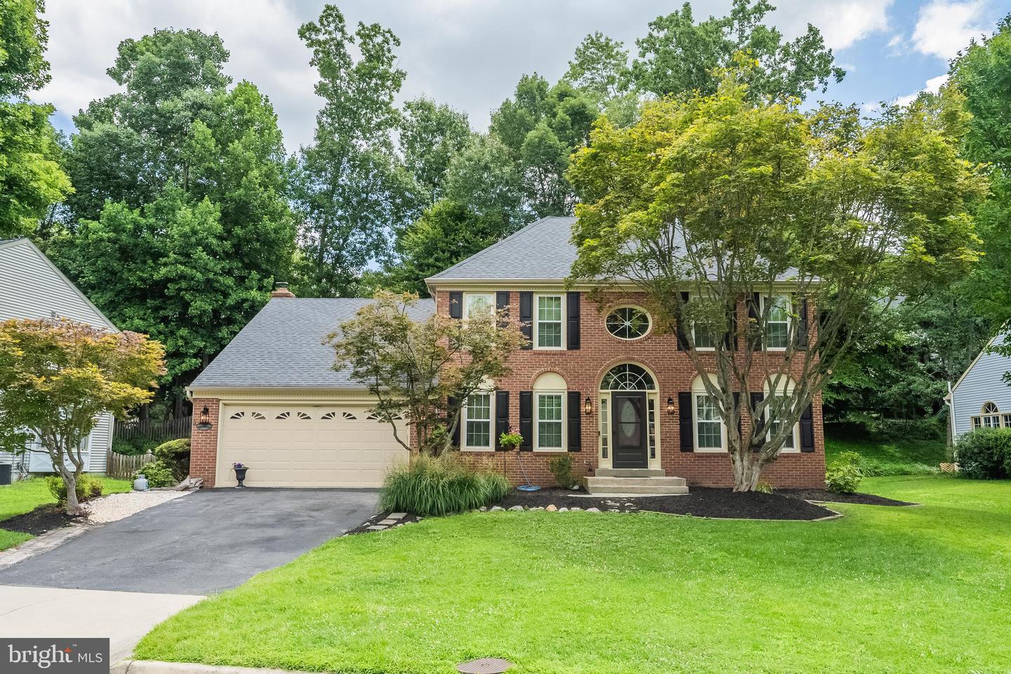 9711 Oak Bridge Place