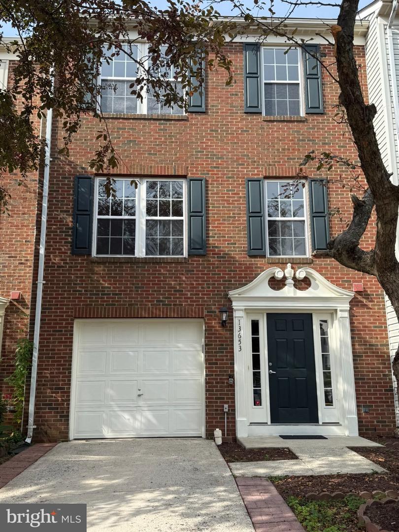 13653 Saint Johns Wood Place