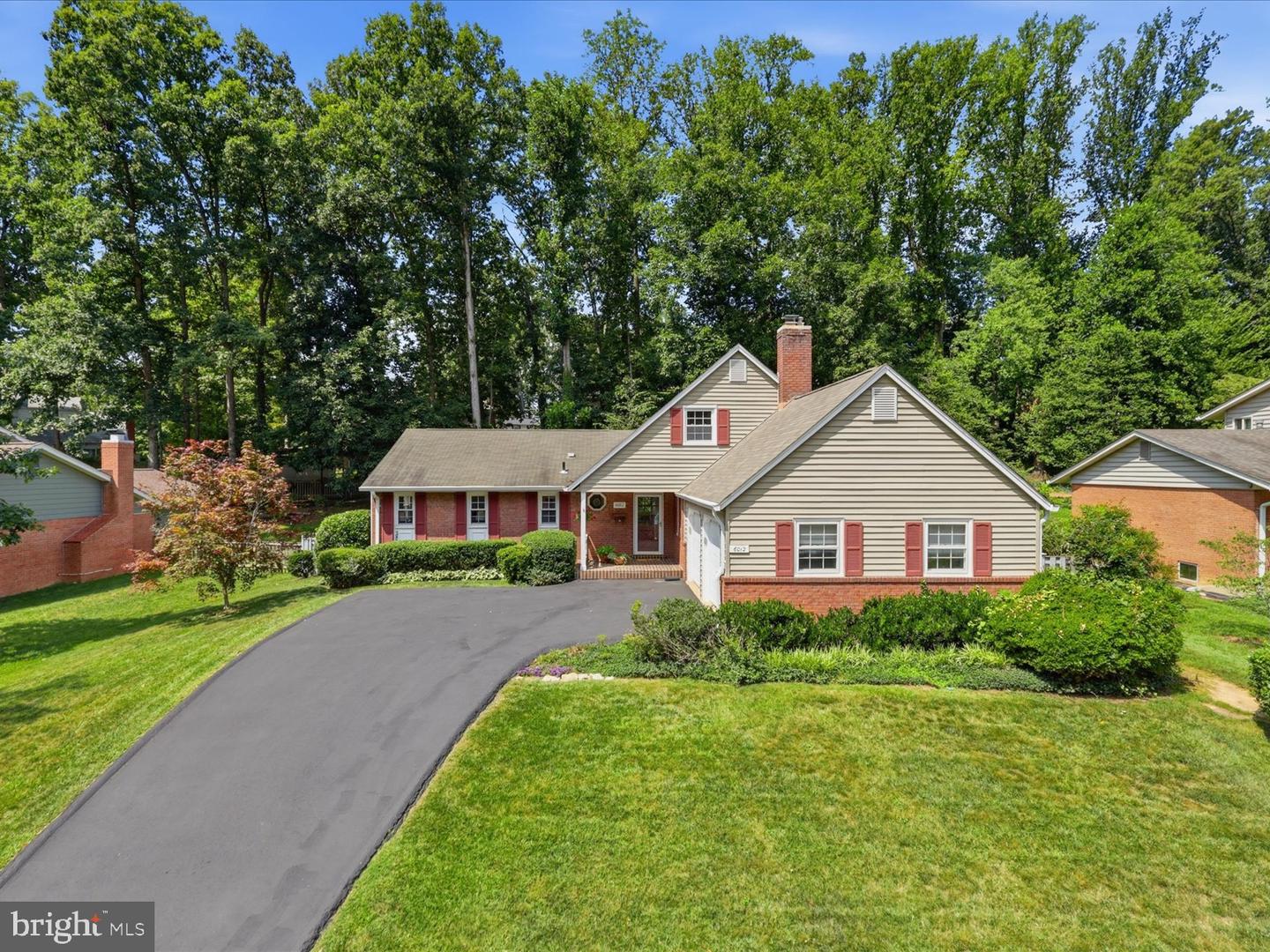 6012 Nassau Drive