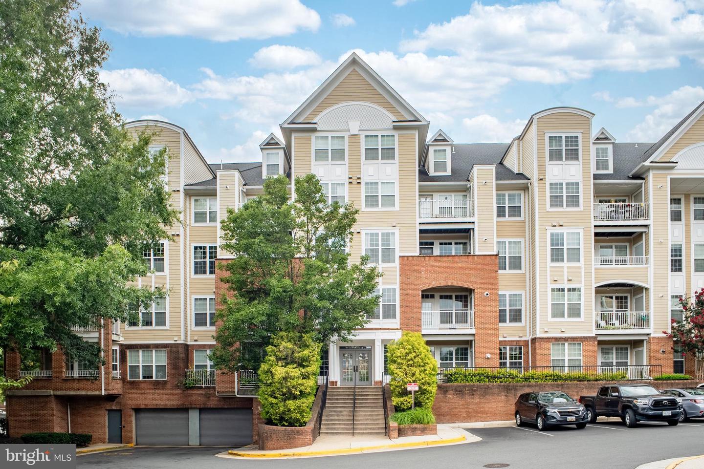 2720 Bellforest Court #401