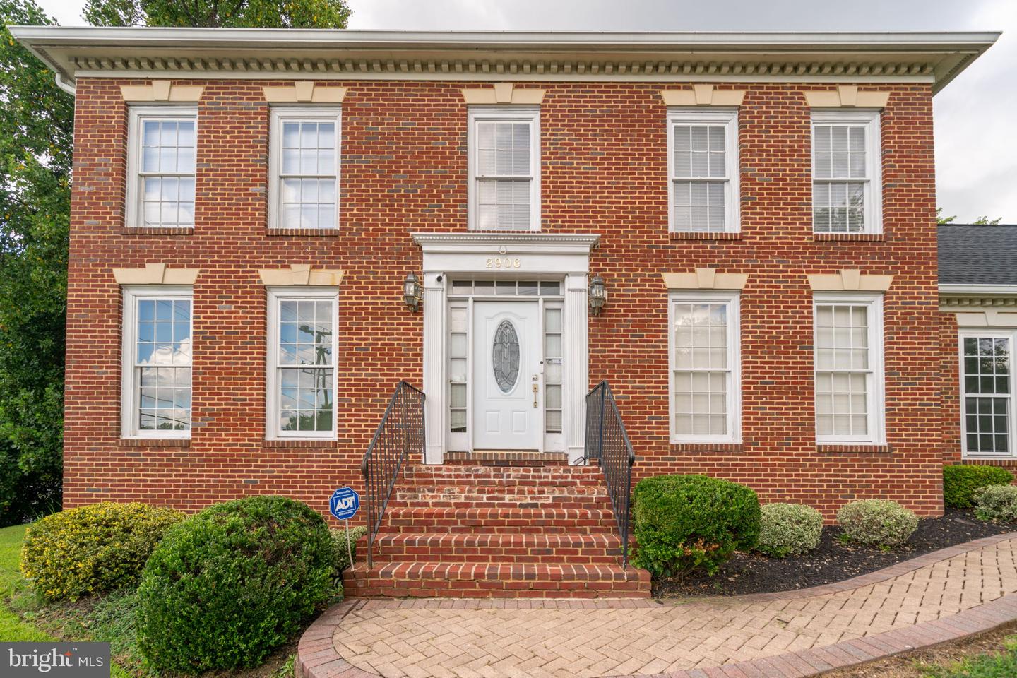 2906 Cedar Lane