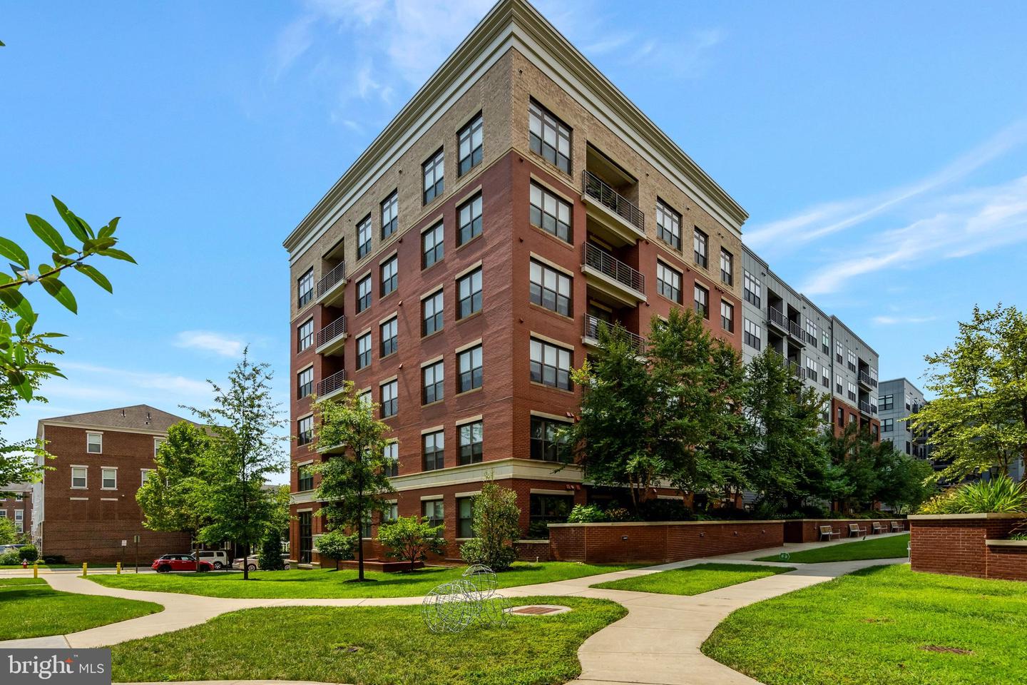 9500 Sprague Avenue #403