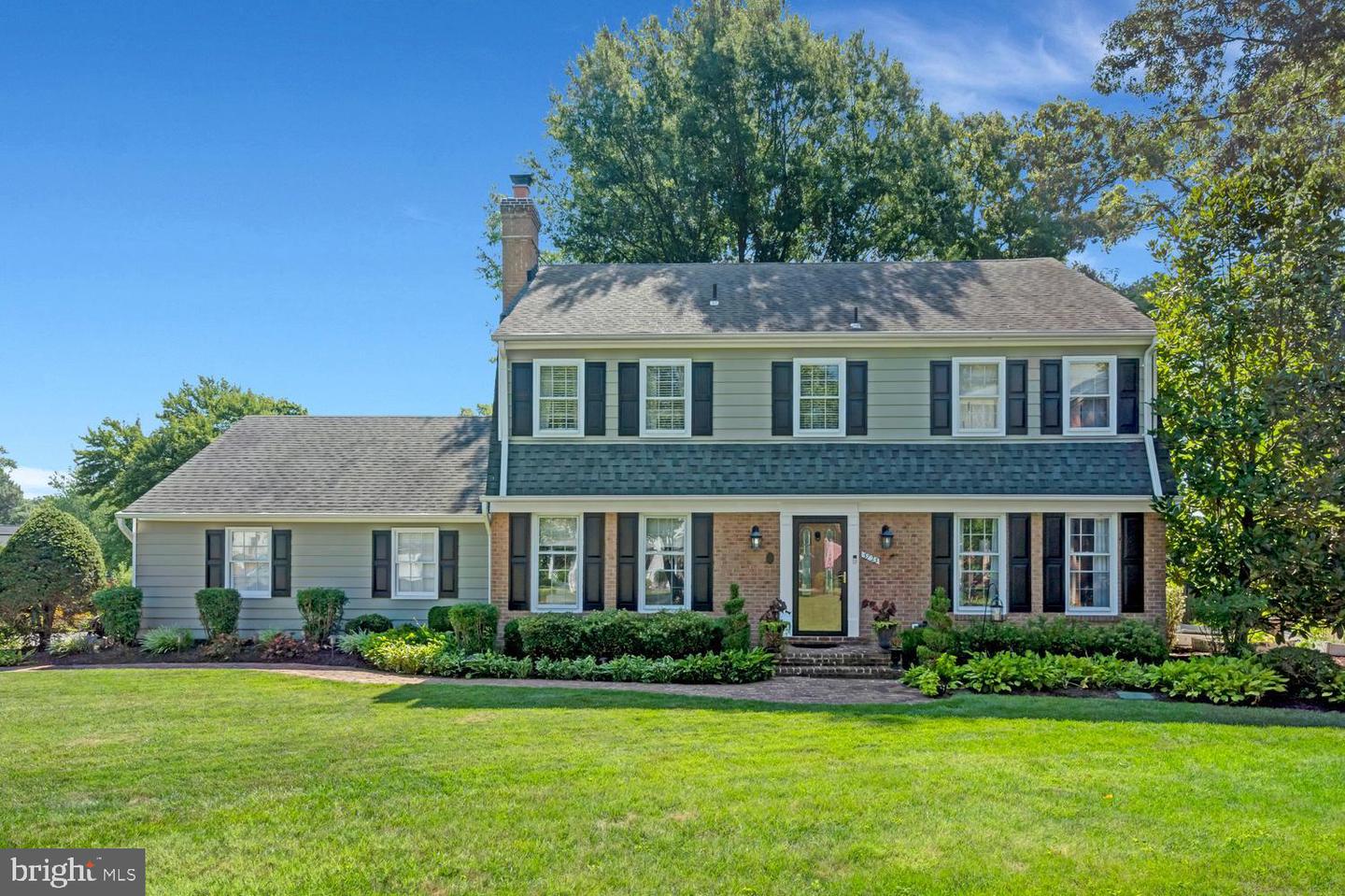 3723 Riverwood Road