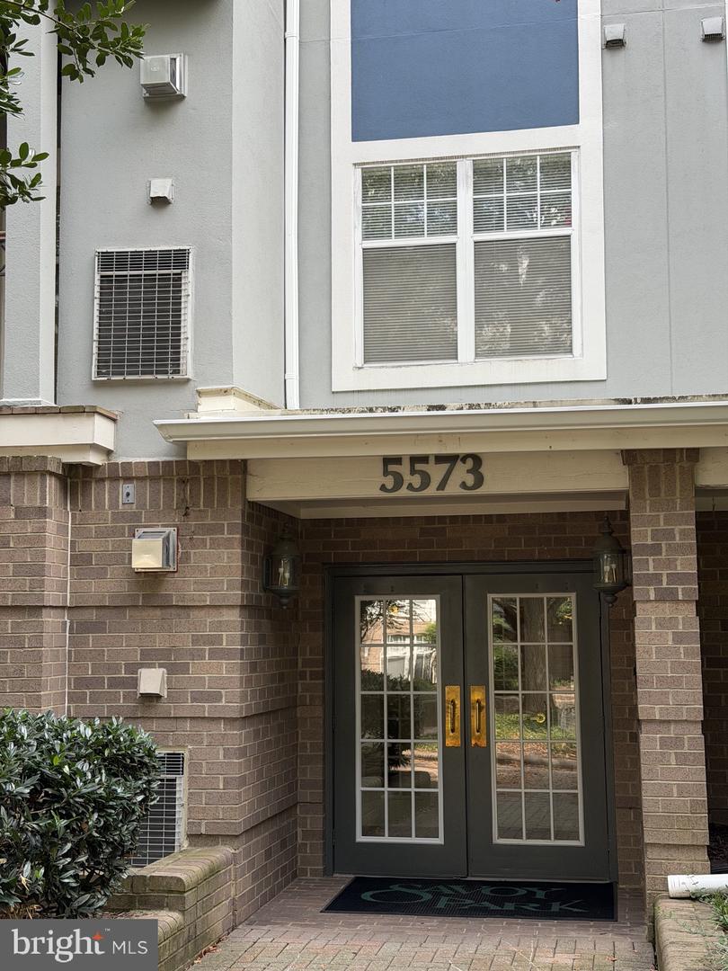 5573 Seminary Road #114