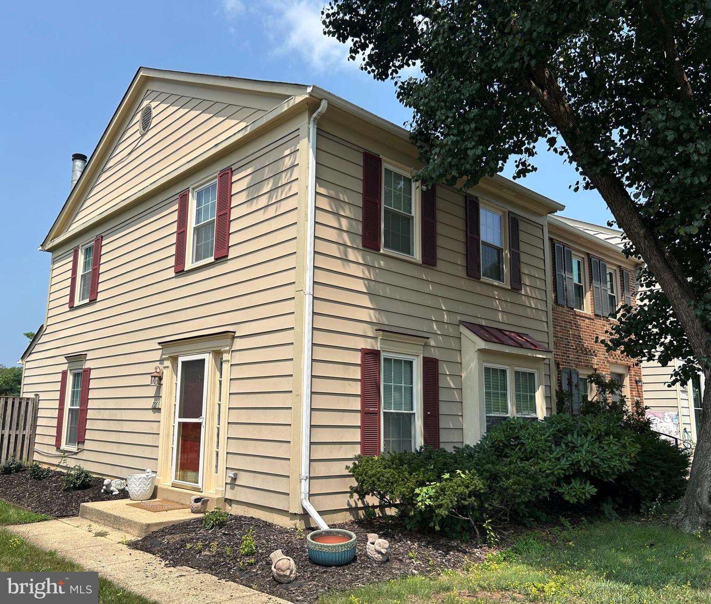 7556 Blanford Court