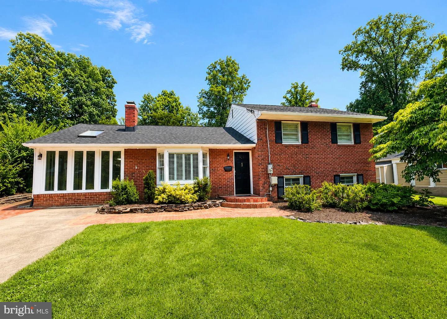 3115 Shadeland Drive