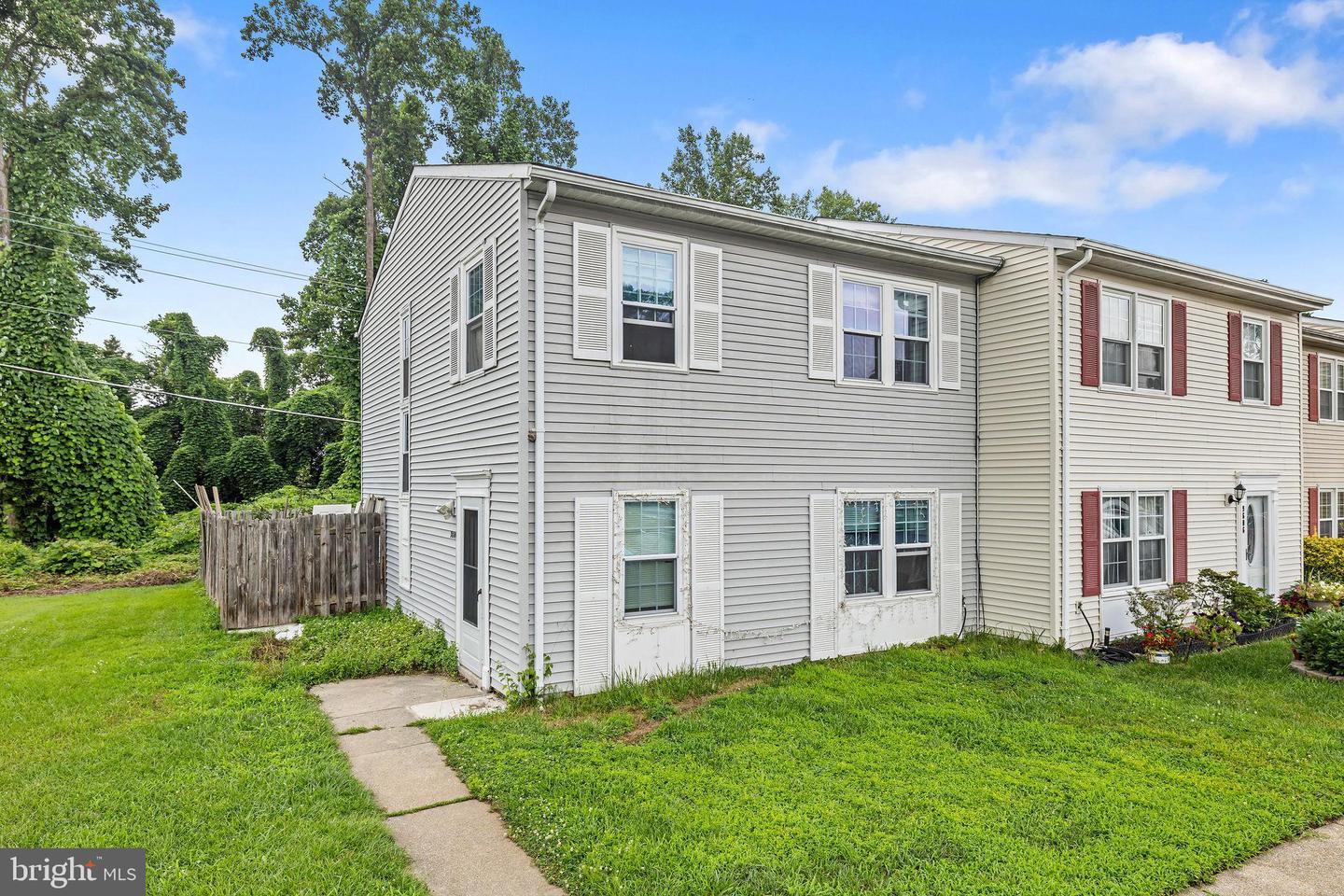 9604 Inverary Court