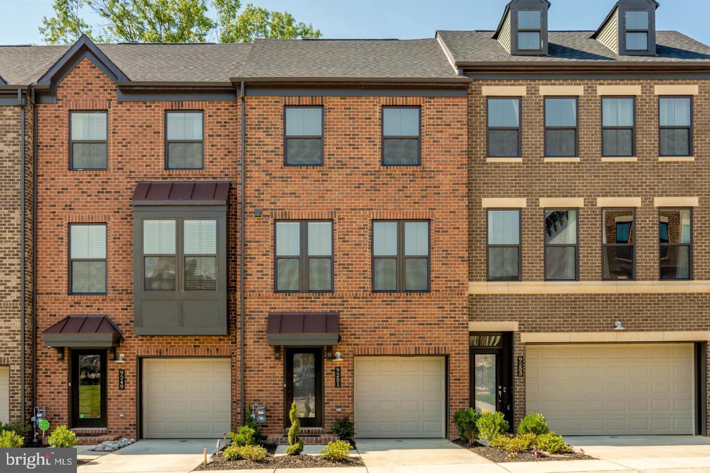 9251 Wood Violet Court
