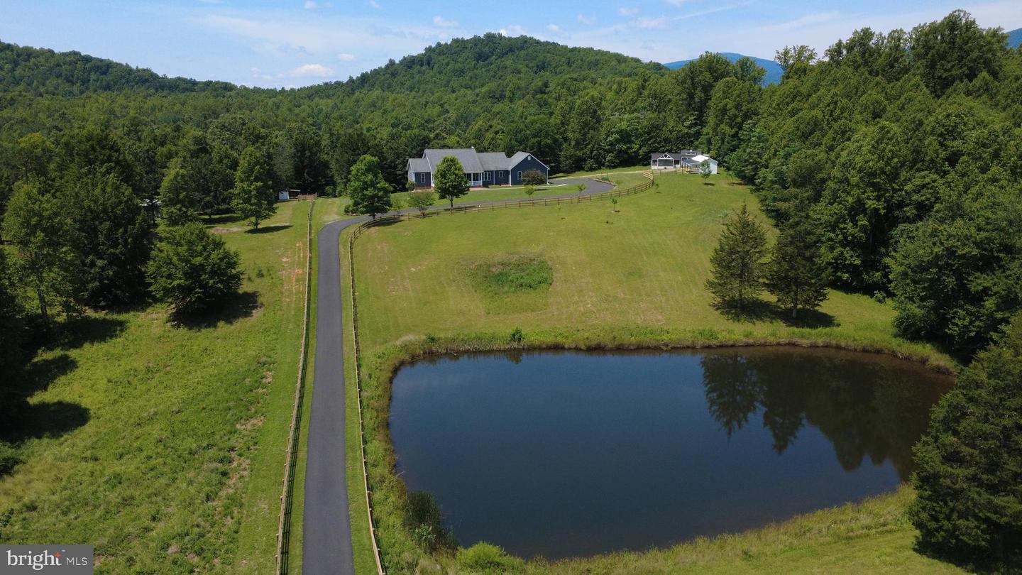 1225 Middle River Road