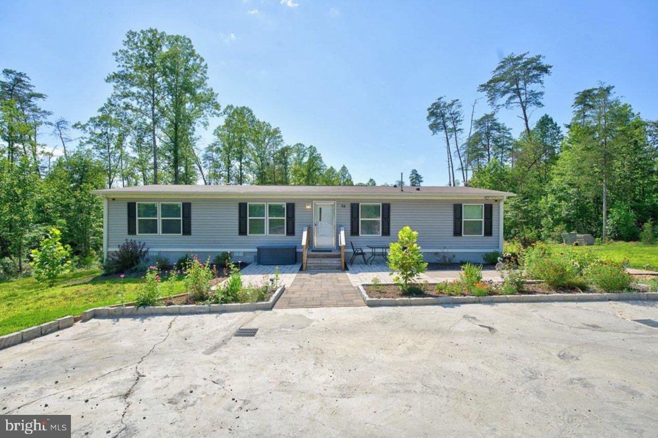 54 Springbranch Trl