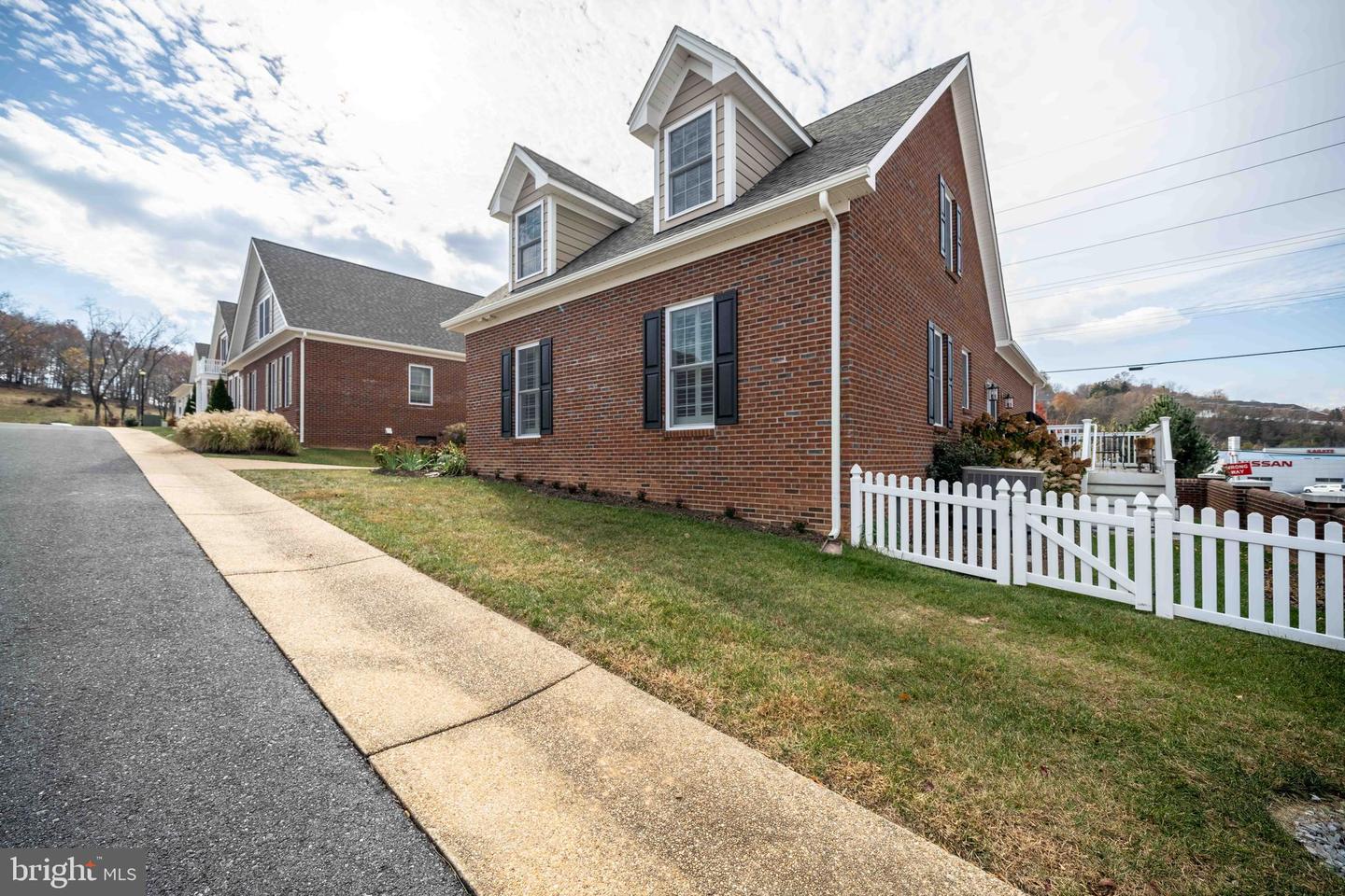 2374 Alston Circle, Harrisonburg