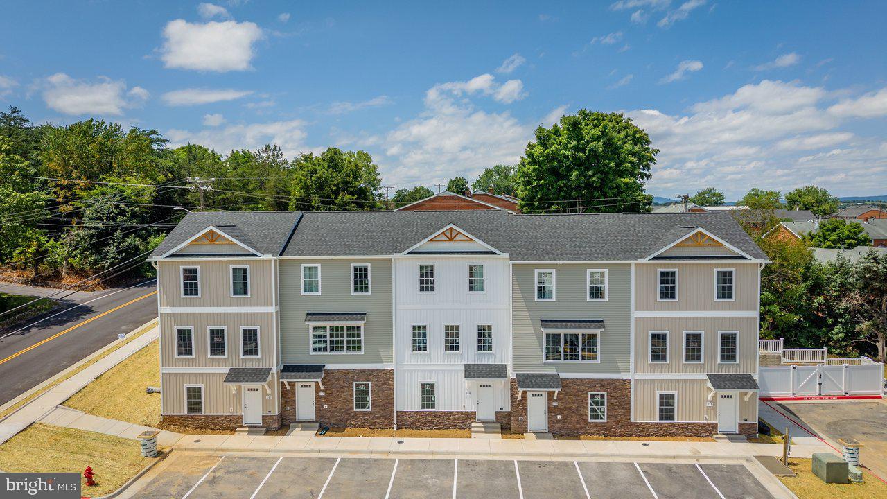 117 Willowstone Court