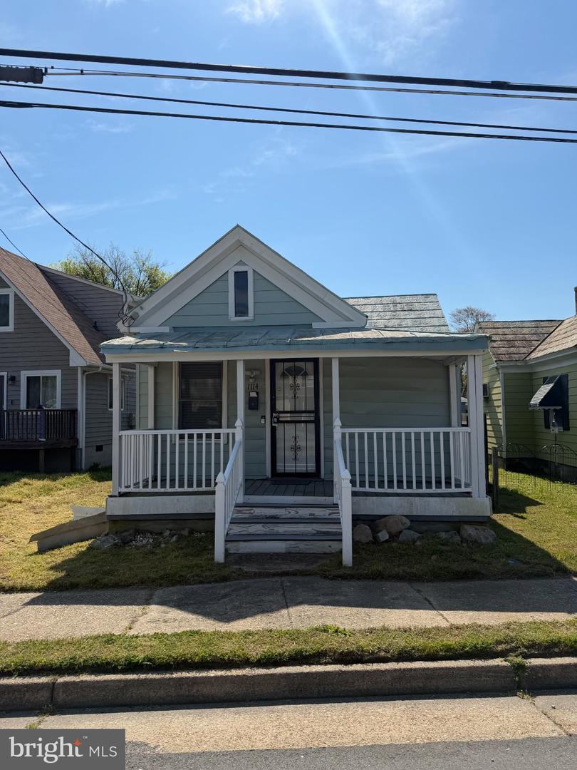 1114 N Mallory Street, Hampton