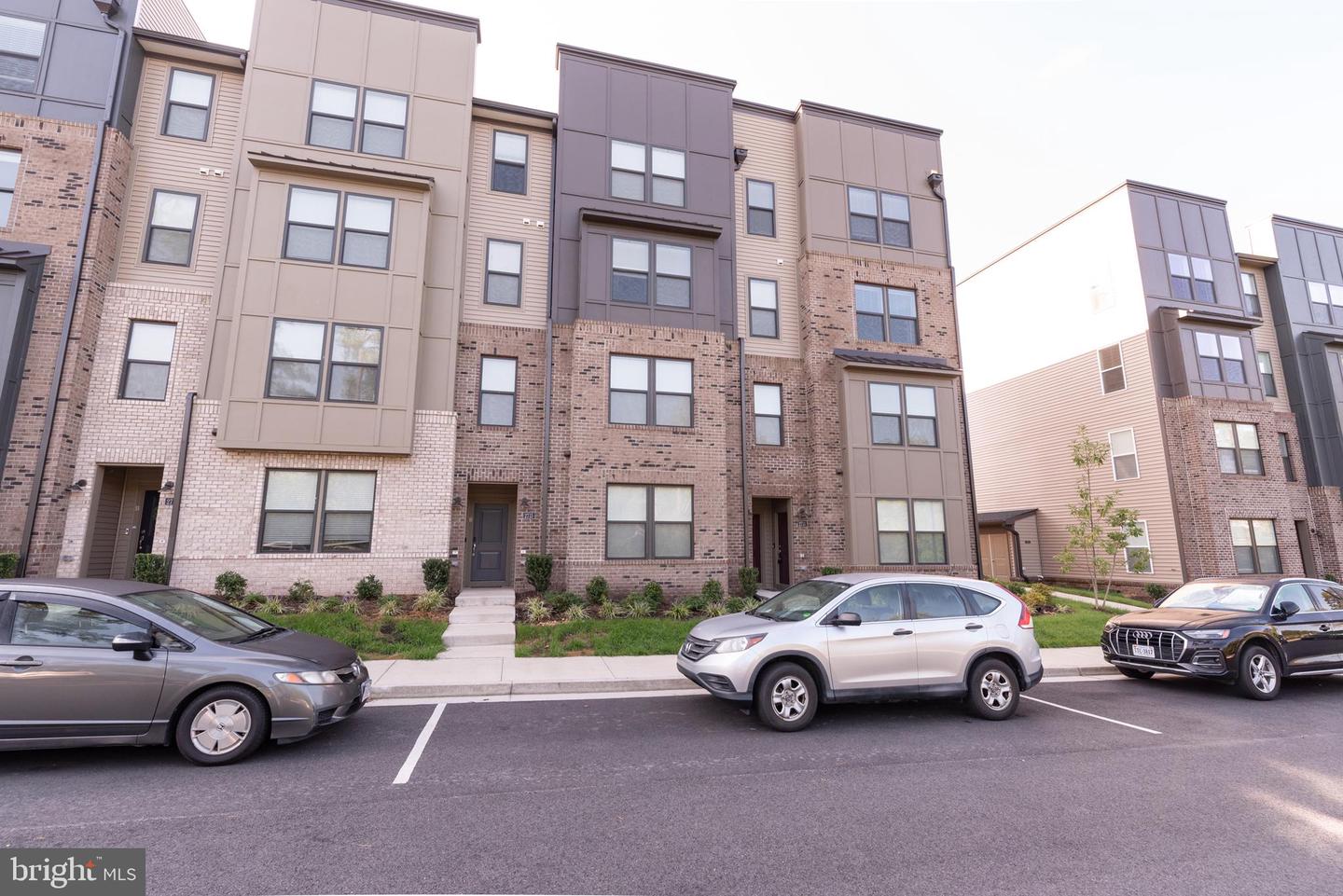 2713 Acadia Drive #1312, Richmond