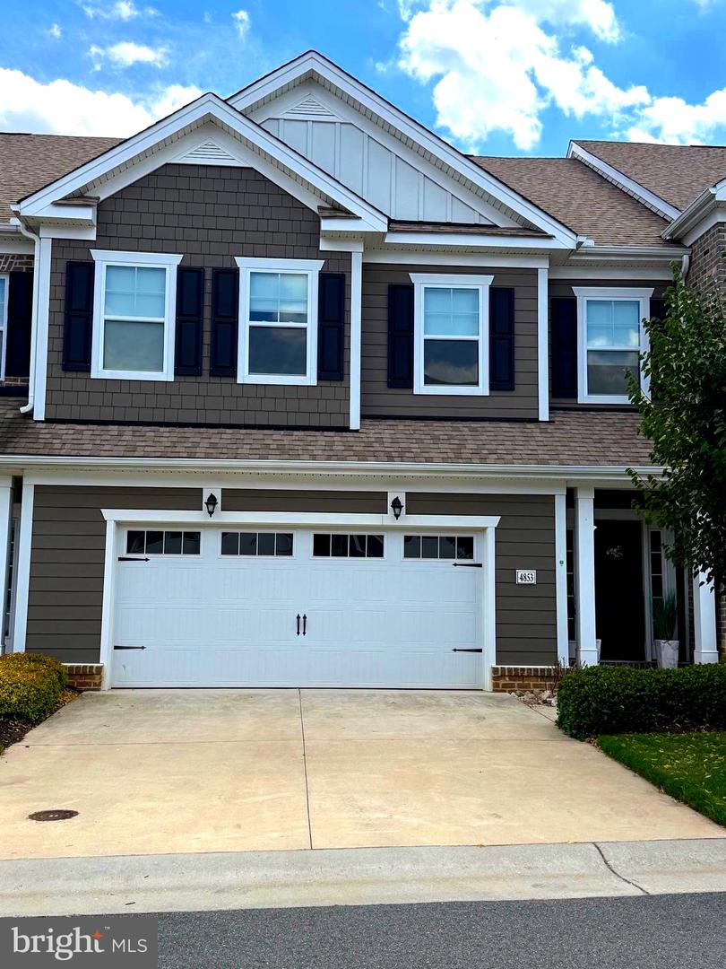 4853 Wild Horse Lane