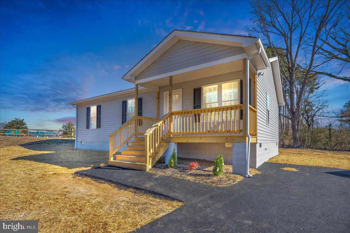 1811 Sunnyside Avenue, Hopewell
