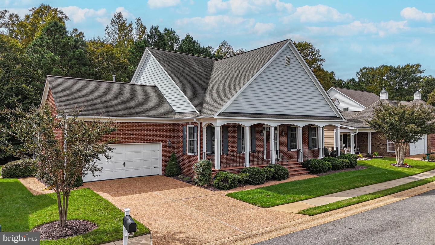 4023 River Moor, Williamsburg