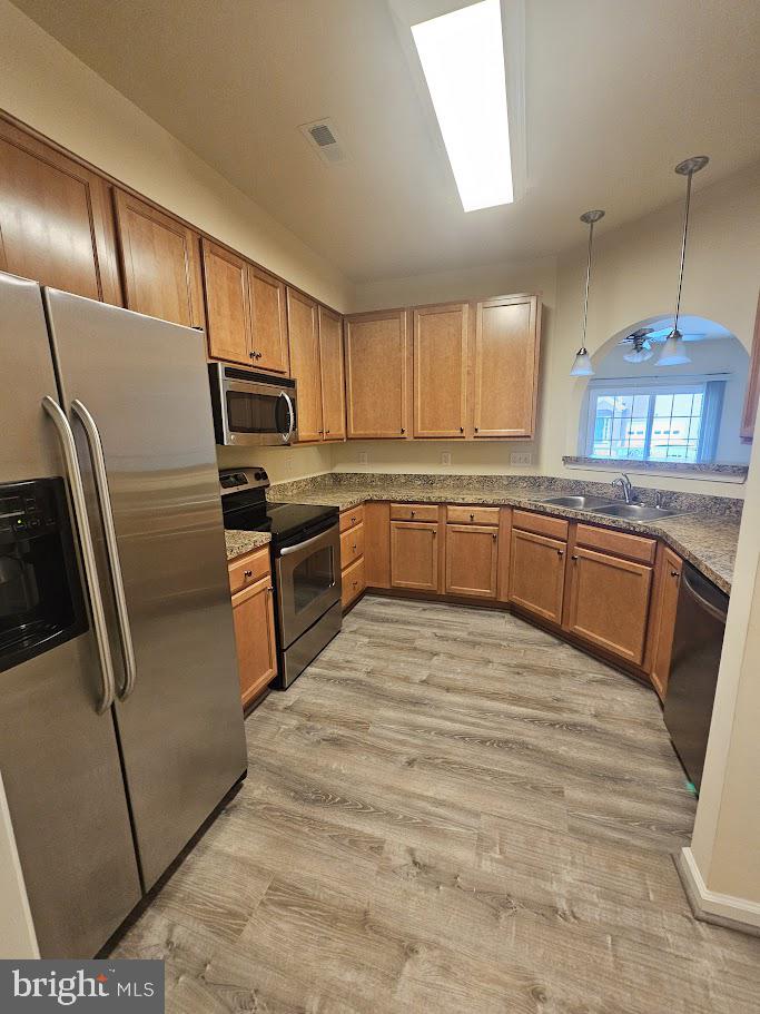 1403 Rustads Circle, Williamsburg